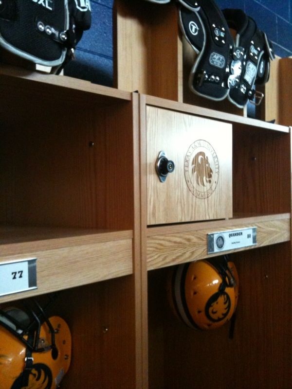 We’ve Got Spirit! Showing Team Pride with Custom Sports Lockers